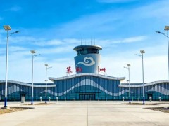 新疆水泥助力策勒昆仑机场建设
